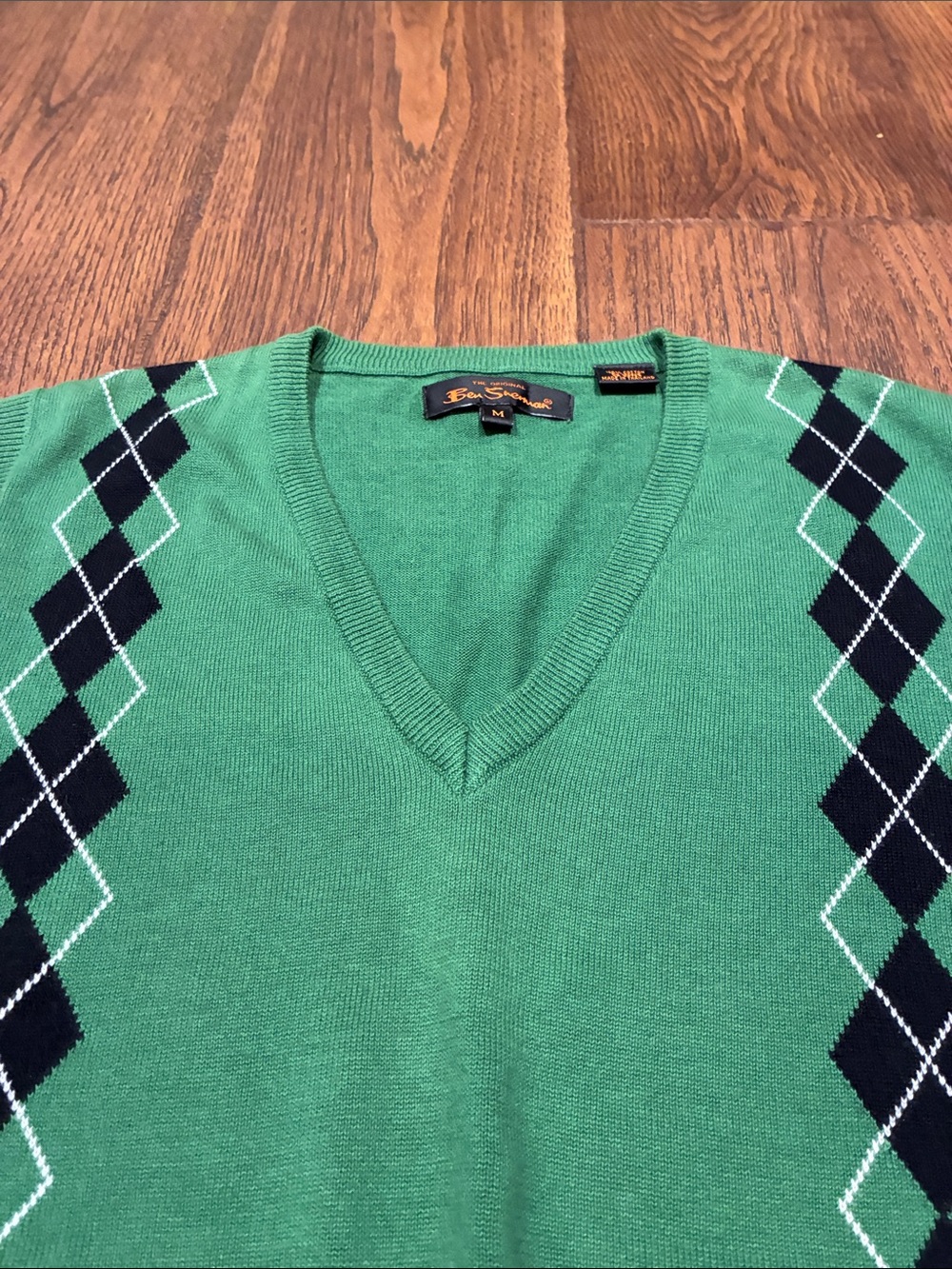 Ben Sherman Green Argyle Knit V-Neck Sweater Vest - Picture 4 of 8